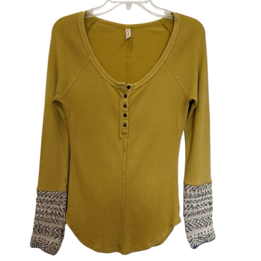 Free People Switch It Up mustard colored Thermal with sweater cuffs size medium